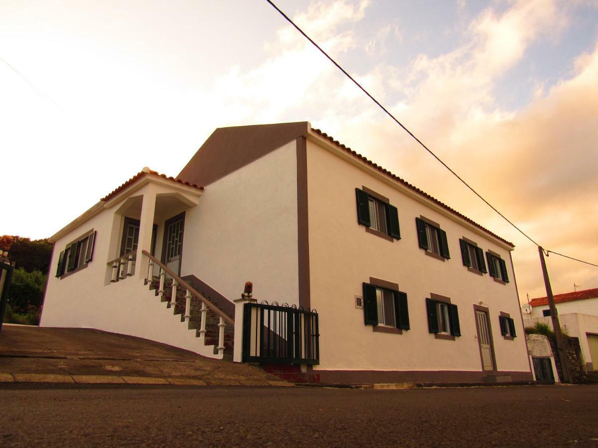 Appartement Casa L&M à Lajes das Flores Extérieur photo